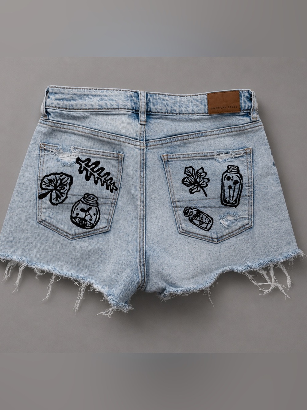 American Eagle Light Blue Denim Cutoff Shorts size M